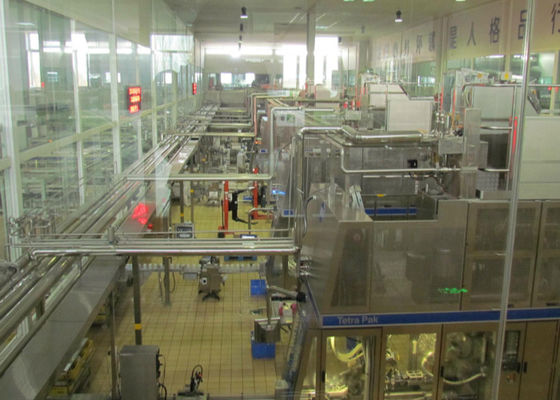 Çin Otomatik Sütlü Süt Üretim Hattı Paketleme Konveyör Sistemleri Tedarikçi